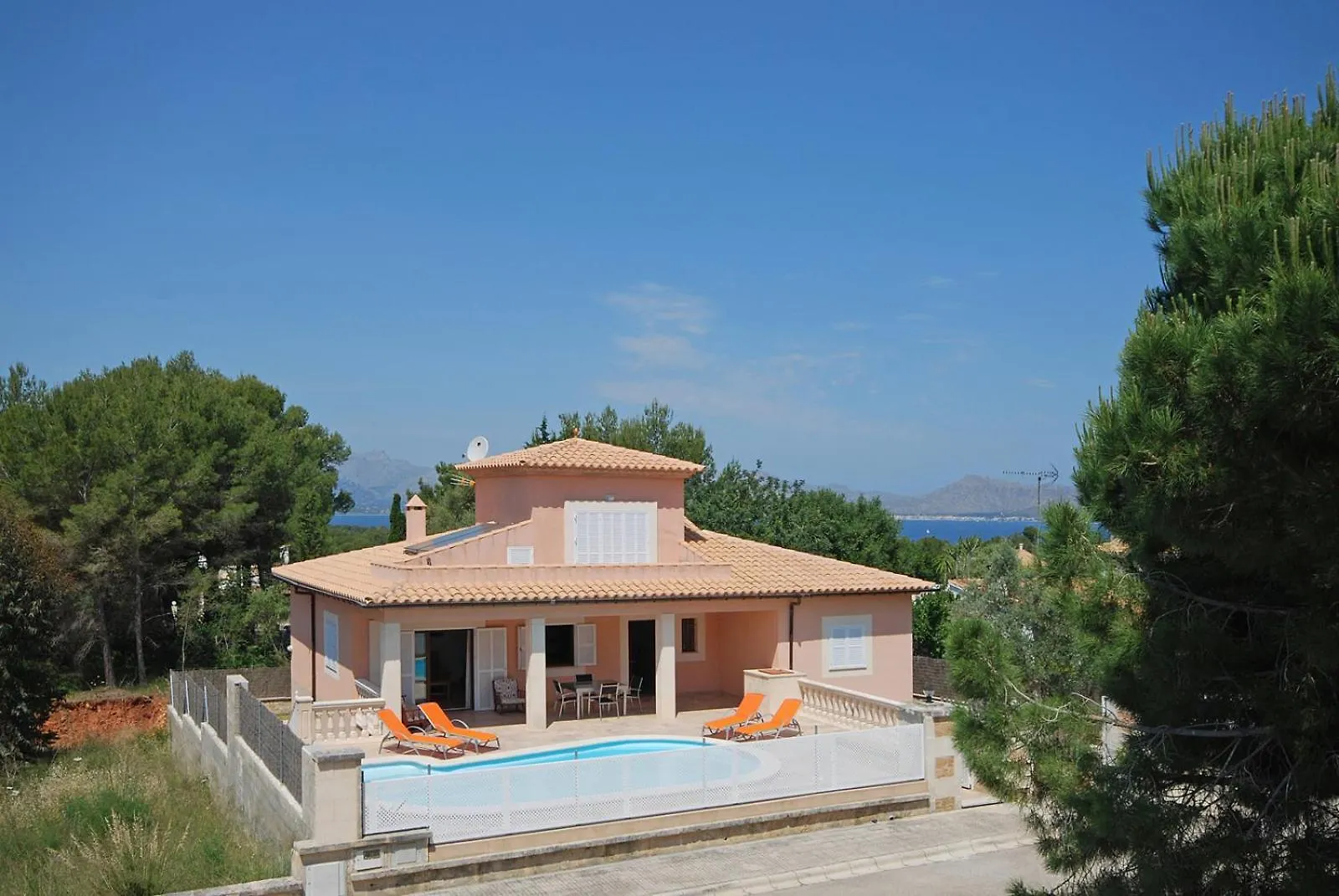 Esperanza House Villa Alcudia  0*, Alcudia (Mallorca) Spain
